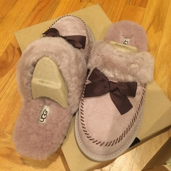 UGG Shoes - New Halfnir Shearling Bow Slippers UGG